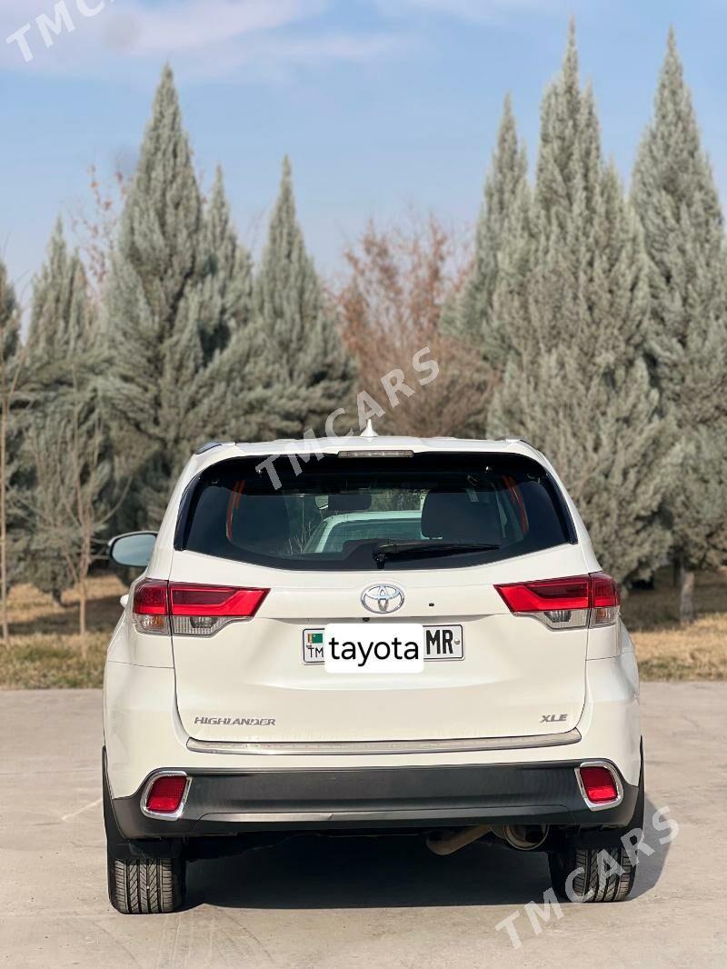 Toyota Highlander 2018 - 460 000 TMT - Туркменабат - img 3