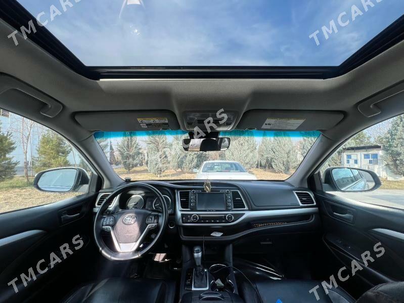Toyota Highlander 2018 - 460 000 TMT - Туркменабат - img 6