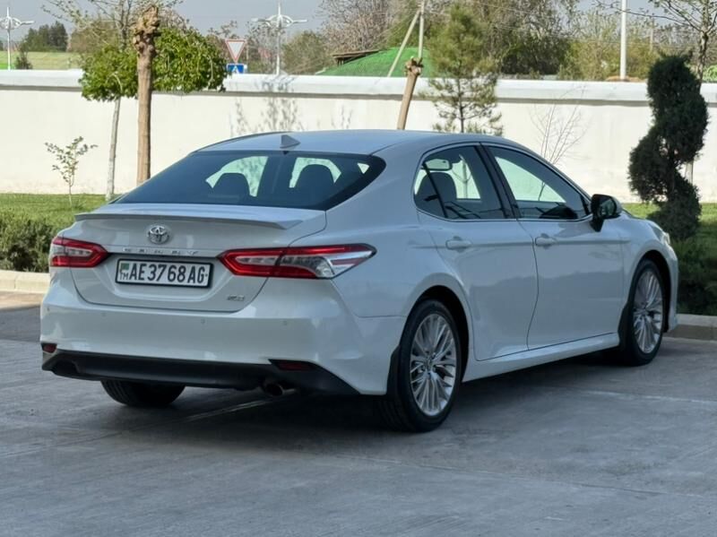 Toyota Camry 2018 - 310 000 TMT - Ашхабад - img 4