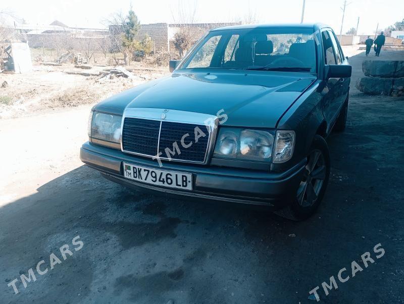 Mercedes-Benz 230E 1988 - 45 000 TMT - Çärjew - img 4
