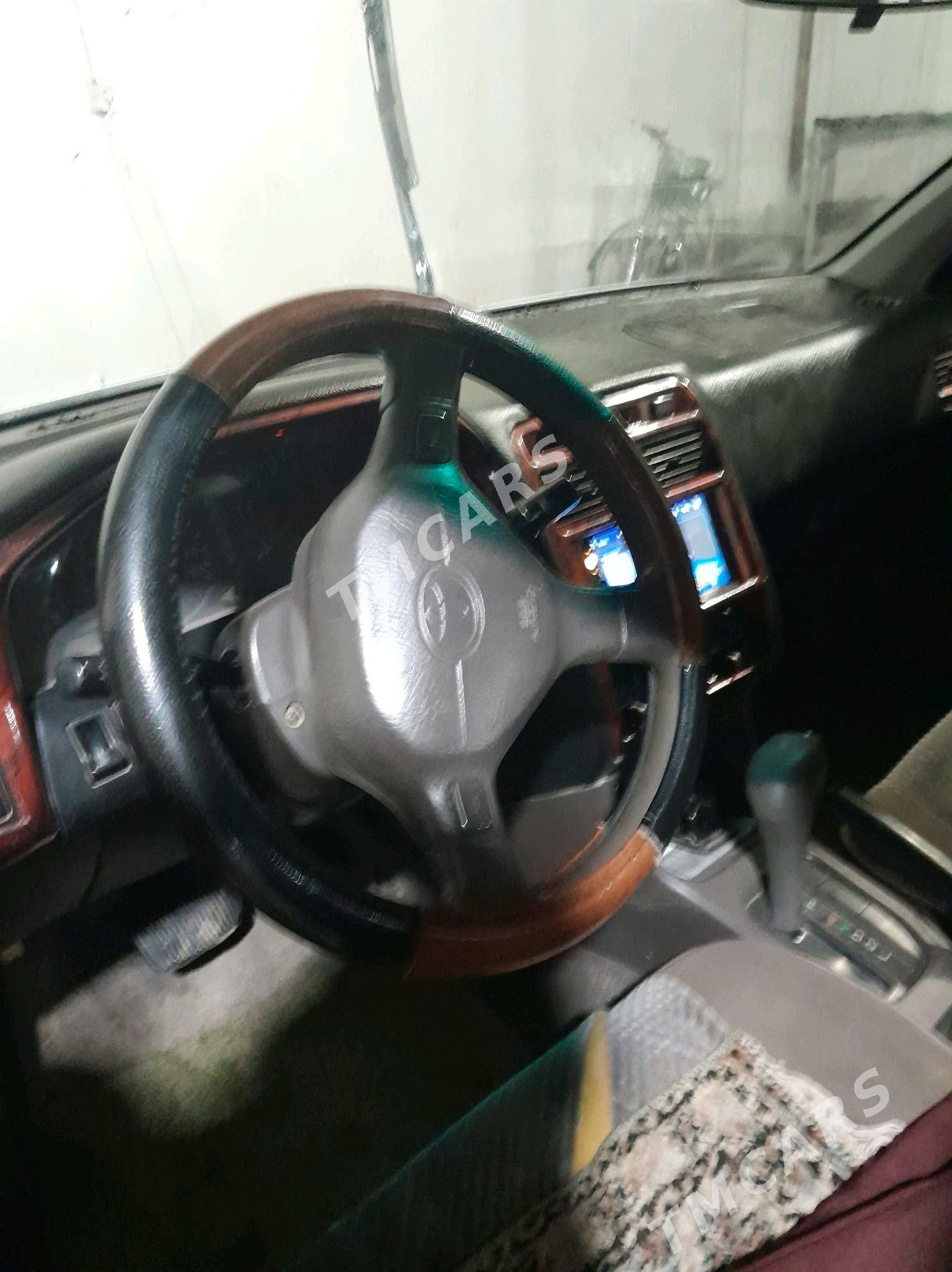 Toyota Carina 1997 - 50 000 TMT - Байрамали - img 4