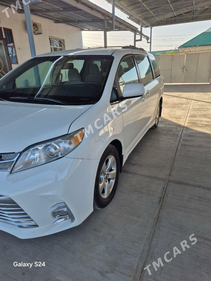 Toyota Sienna 2019 - 345 000 TMT - Gökdepe - img 6