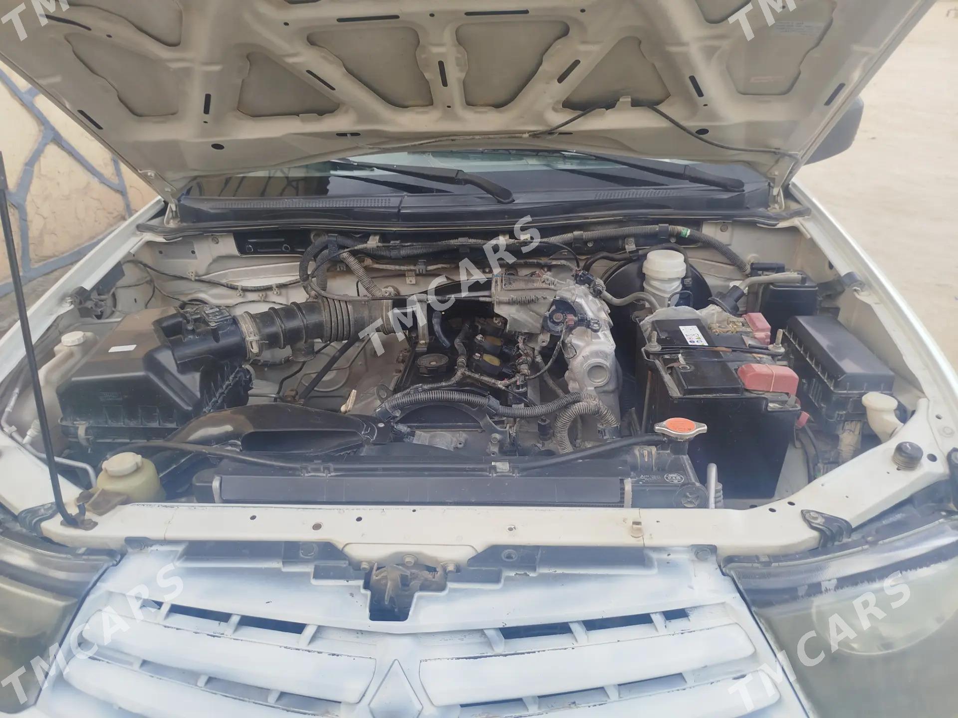 Mitsubishi L200 2011 - 150 000 TMT - Balkanabat - img 7