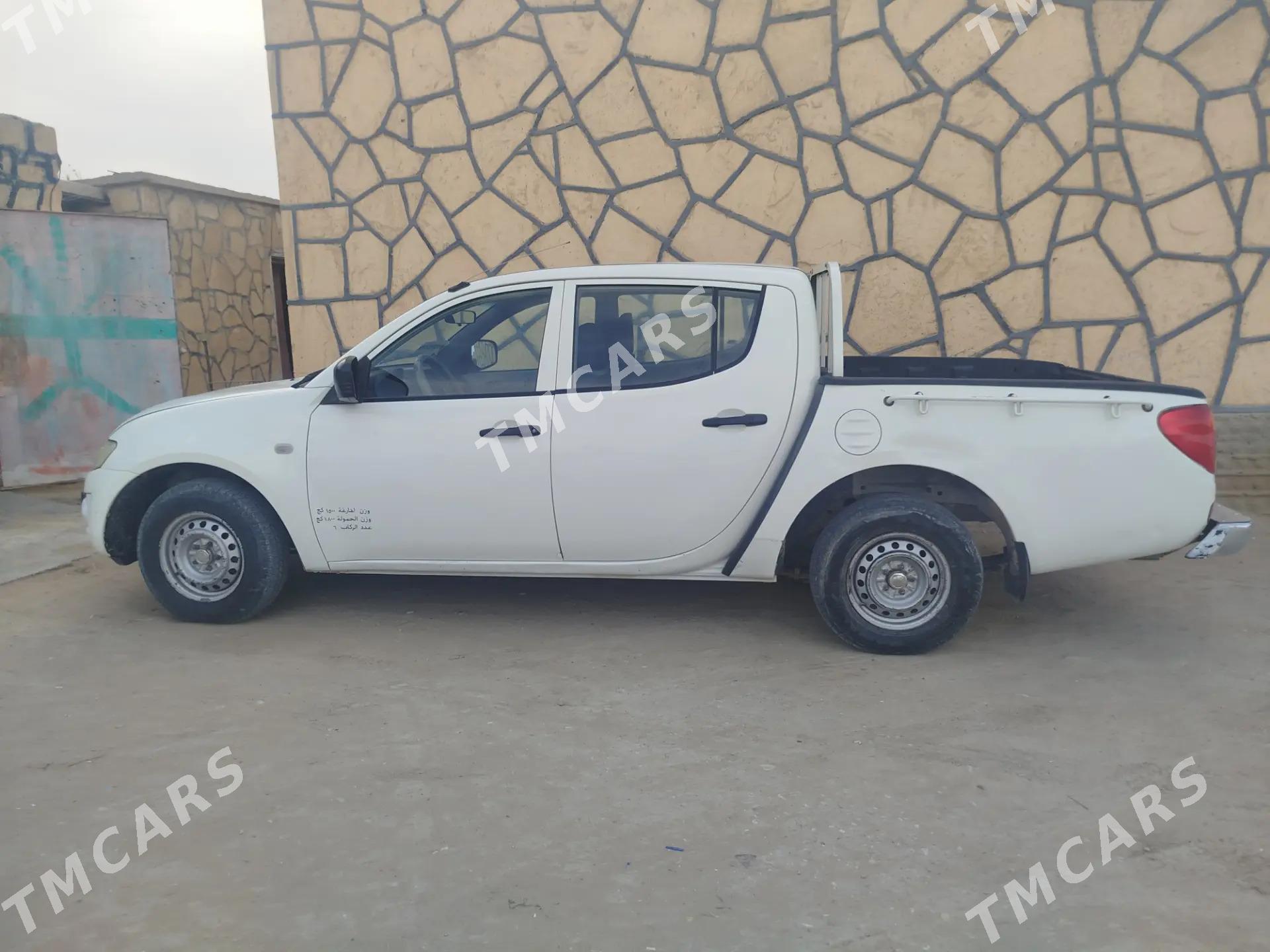Mitsubishi L200 2011 - 150 000 TMT - Balkanabat - img 6