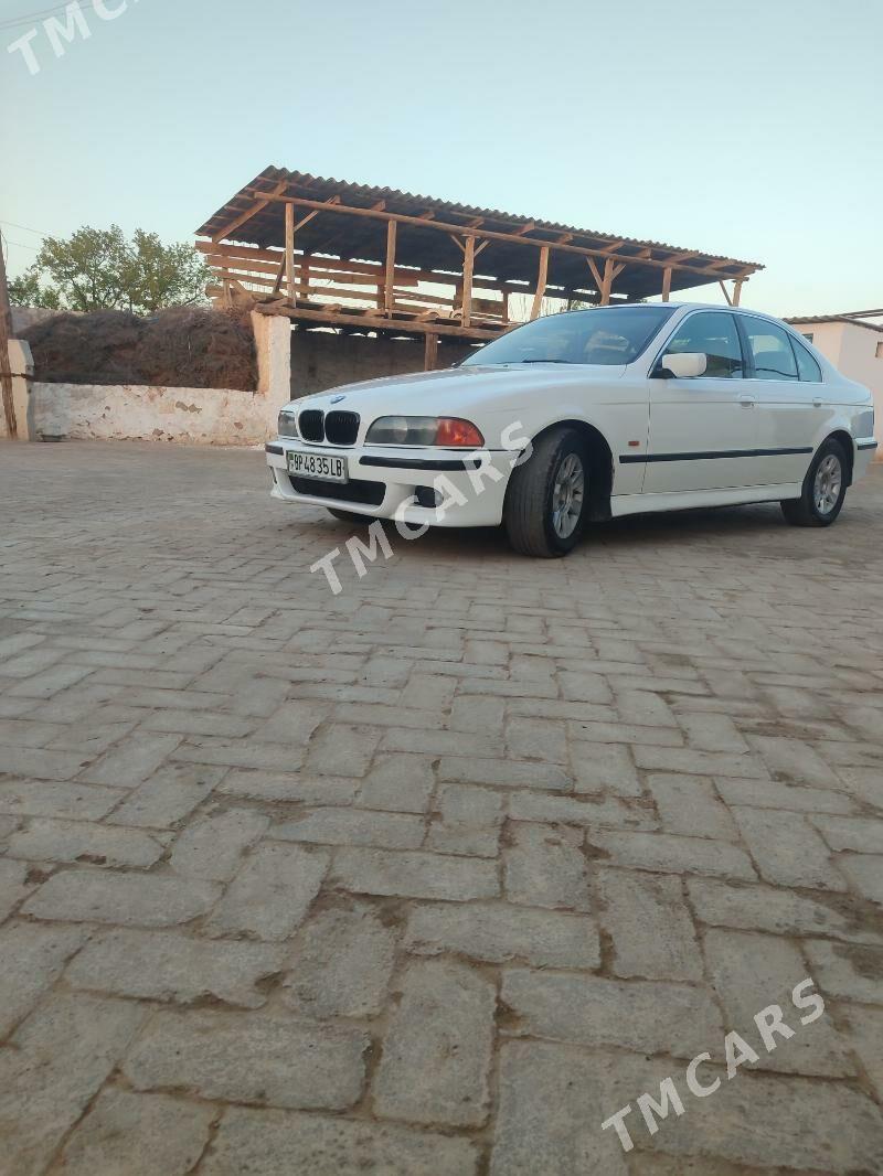 BMW 528 1998 - 70 000 TMT - Керки - img 5