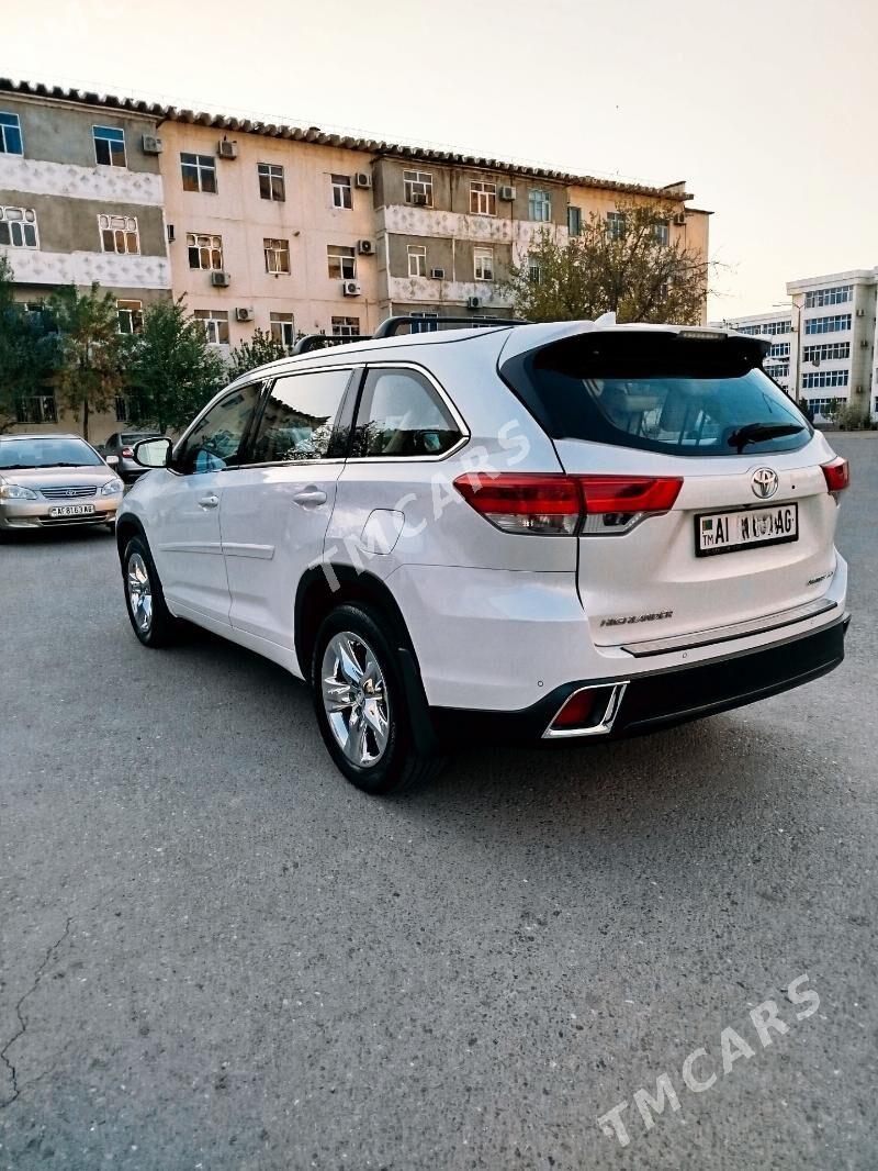Toyota Highlander 2017 - 480 000 TMT - Ашхабад - img 2
