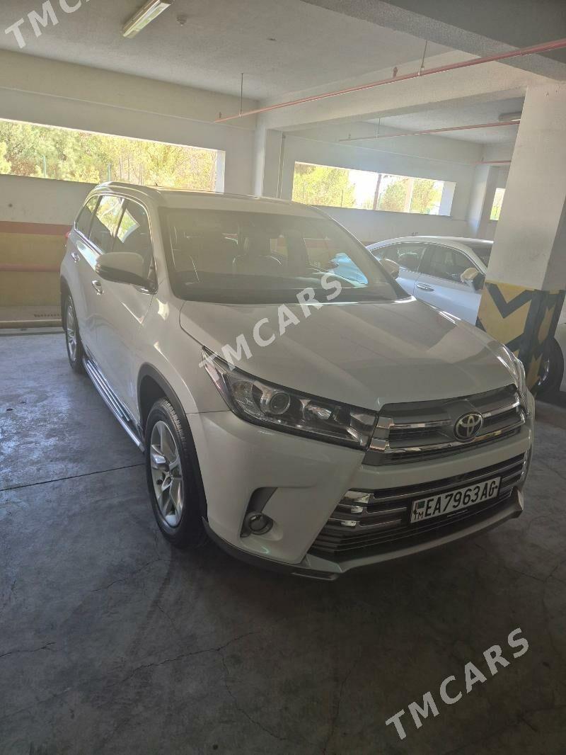 Toyota Highlander 2017 - 448 000 TMT - Ашхабад - img 2