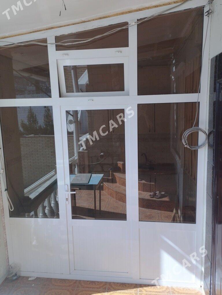 Пластика Айна гапы - Türkmenbaşy - img 2