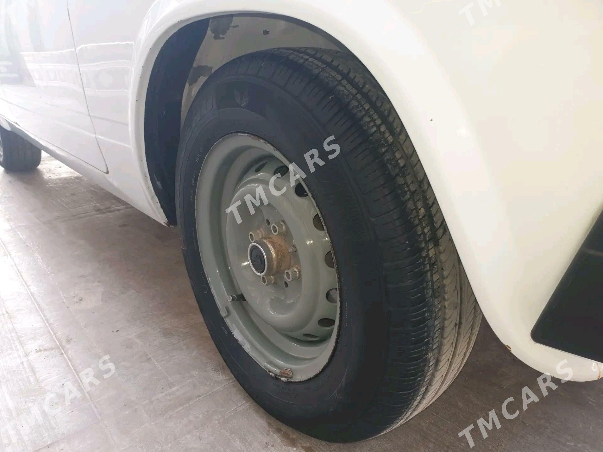 Lada 2107 2007 - 48 000 TMT - Чарджоу - img 8