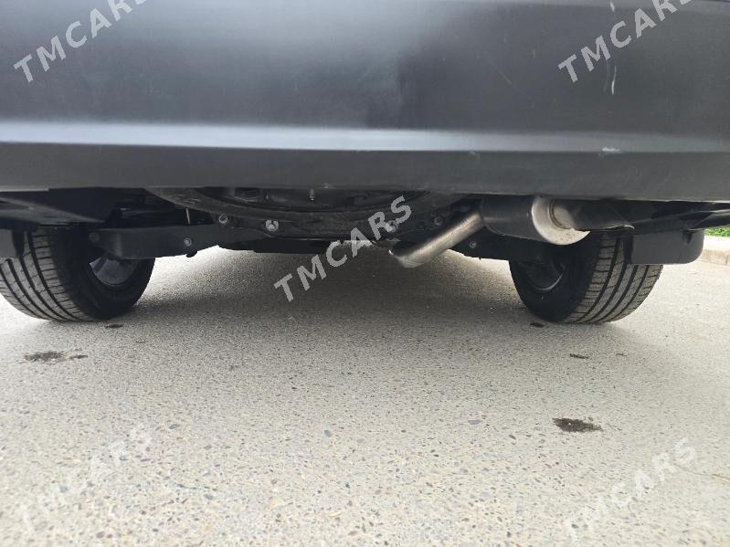 Toyota Highlander 2021 - 565 000 TMT - Aşgabat - img 3