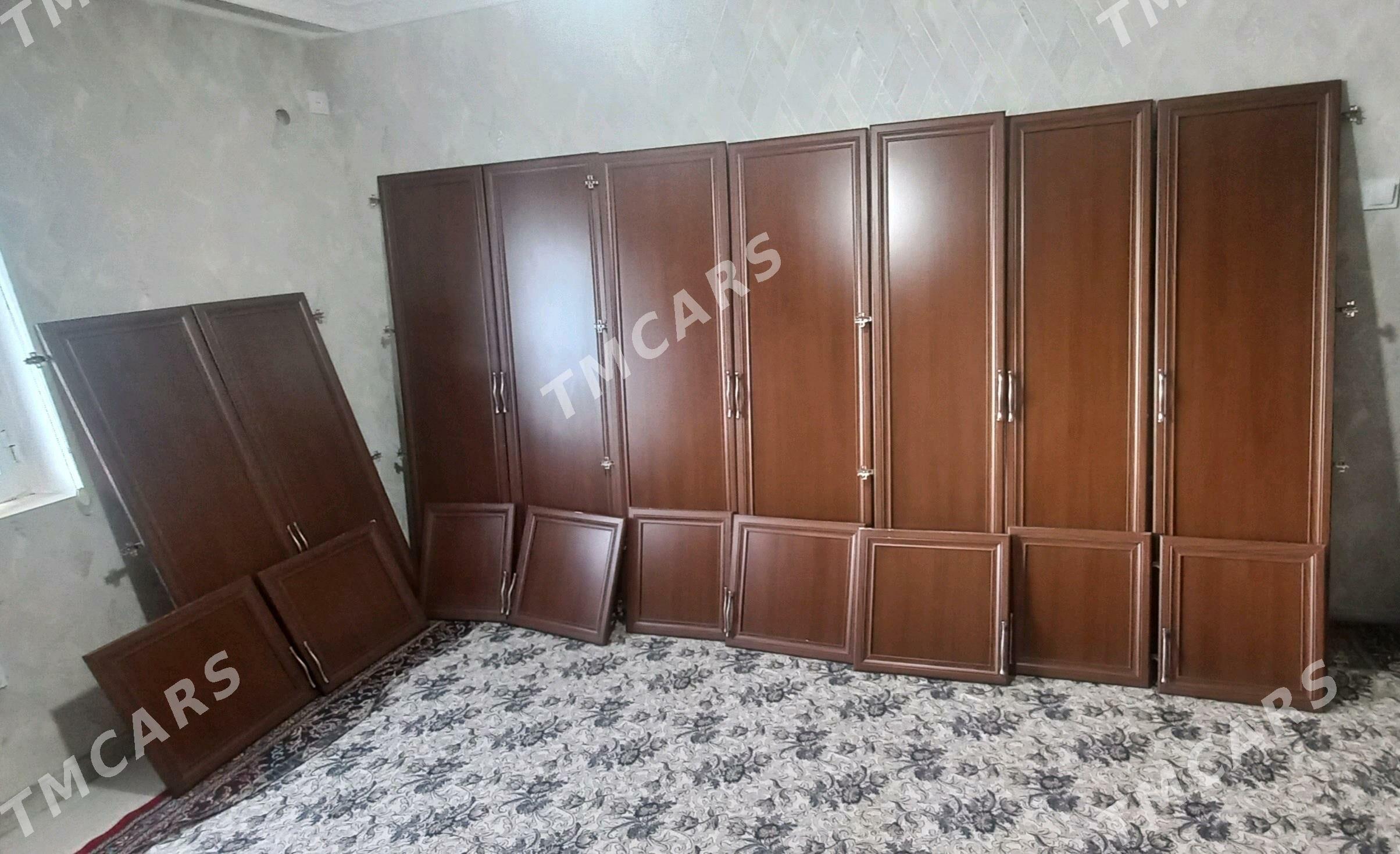 Mebelin gapaklary - Balkanabat - img 1
