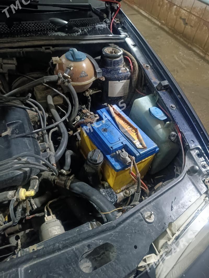 Volkswagen Golf 1993 - 31 000 TMT - Сейди - img 3