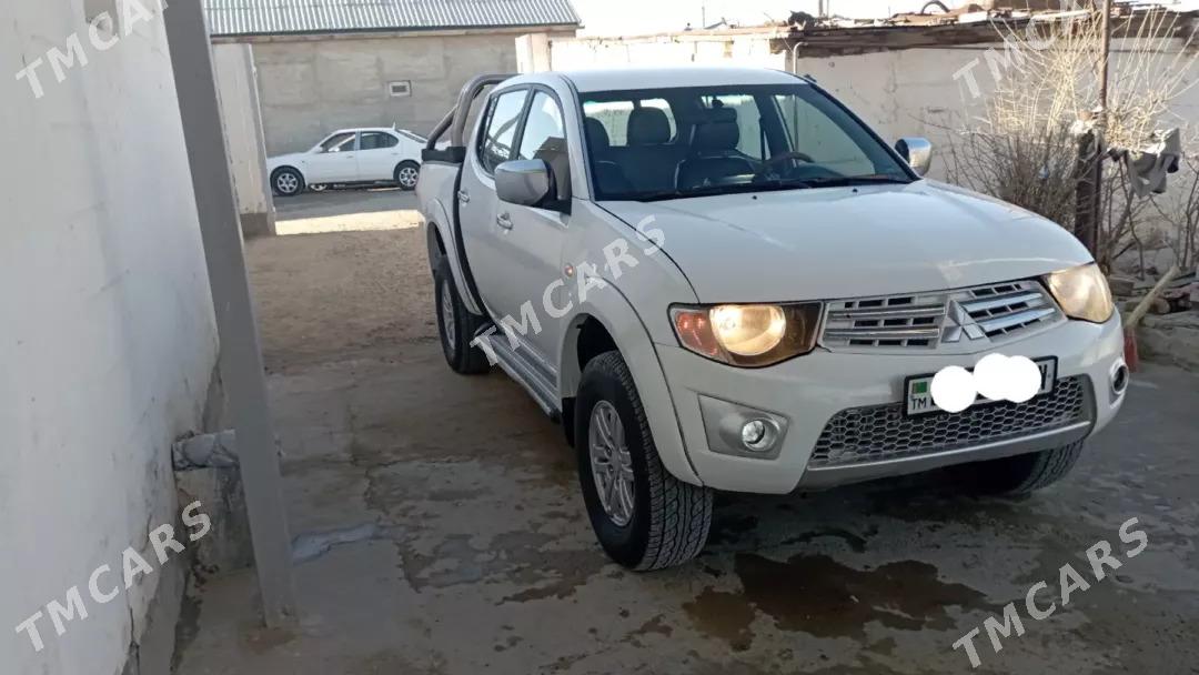 Mitsubishi L200 2010 - 150 000 TMT - Гызыларбат - img 2