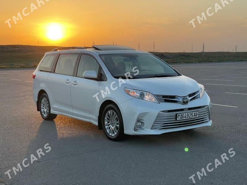 Toyota Sienna 2019 - 568 000 TMT - Ашхабад - img 4