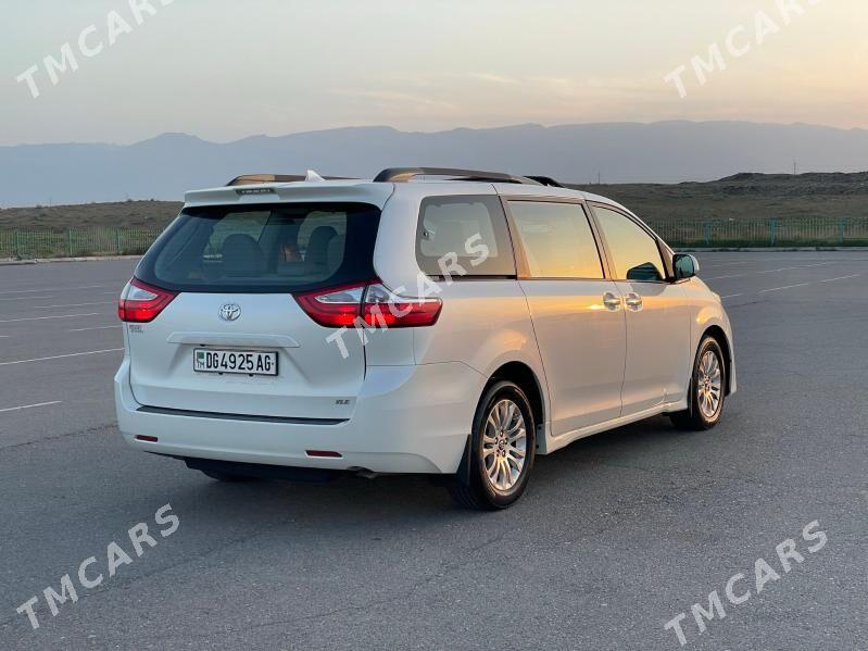 Toyota Sienna 2019 - 568 000 TMT - Ашхабад - img 3