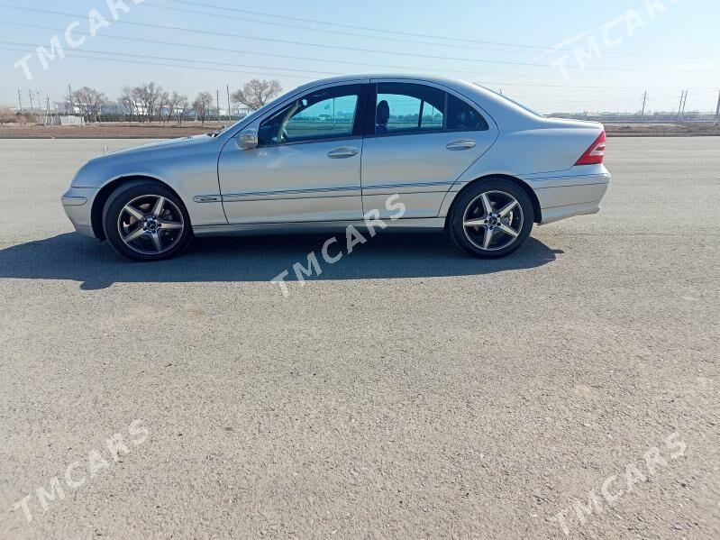 Mercedes-Benz C320 2003 - 110 000 TMT - Дашогуз - img 4