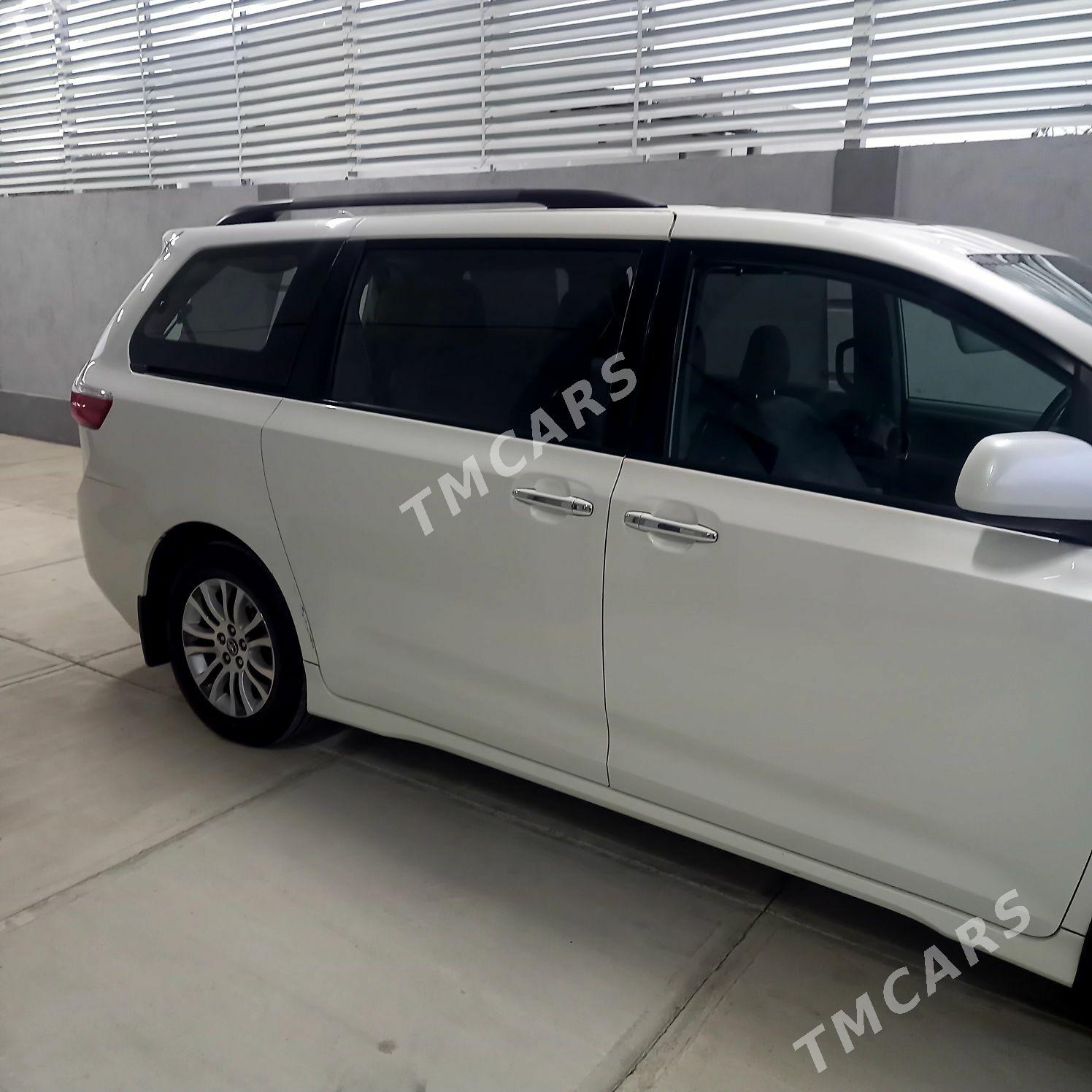 Toyota Sienna 2019 - 470 000 TMT - Ашхабад - img 3