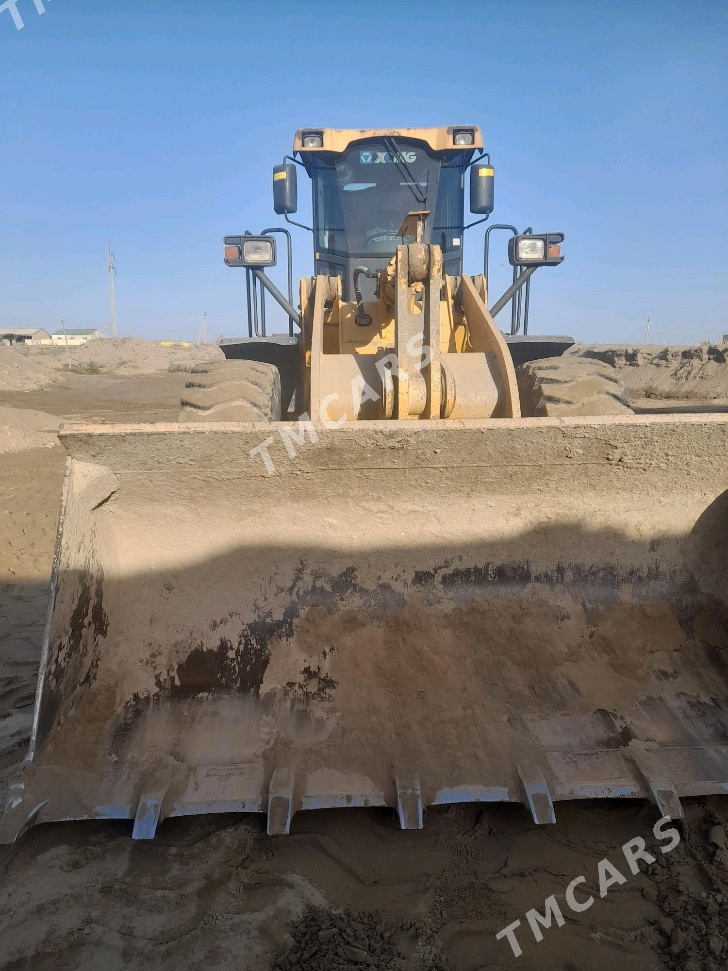 XCMG LW500F 2013 - 560 000 TMT - Туркменабат - img 2