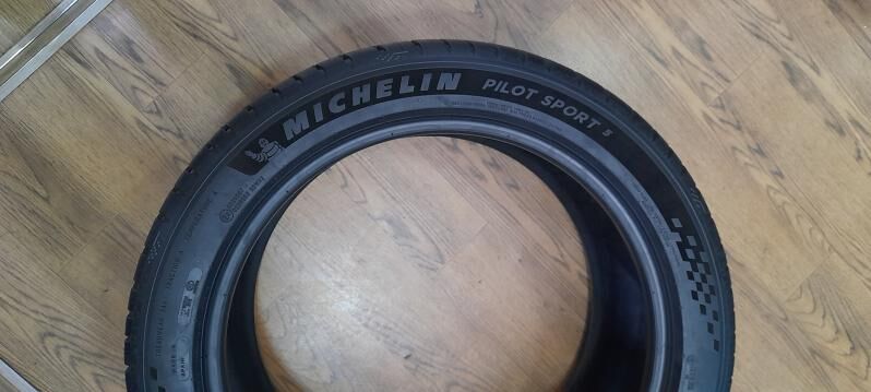 MICHELIN PS5 24YYL 2354518 1ST 3 000 TMT - Howdan "W" - img 2