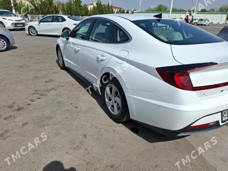 Hyundai Sonata 2021 - 244 000 TMT - Кëши - img 2