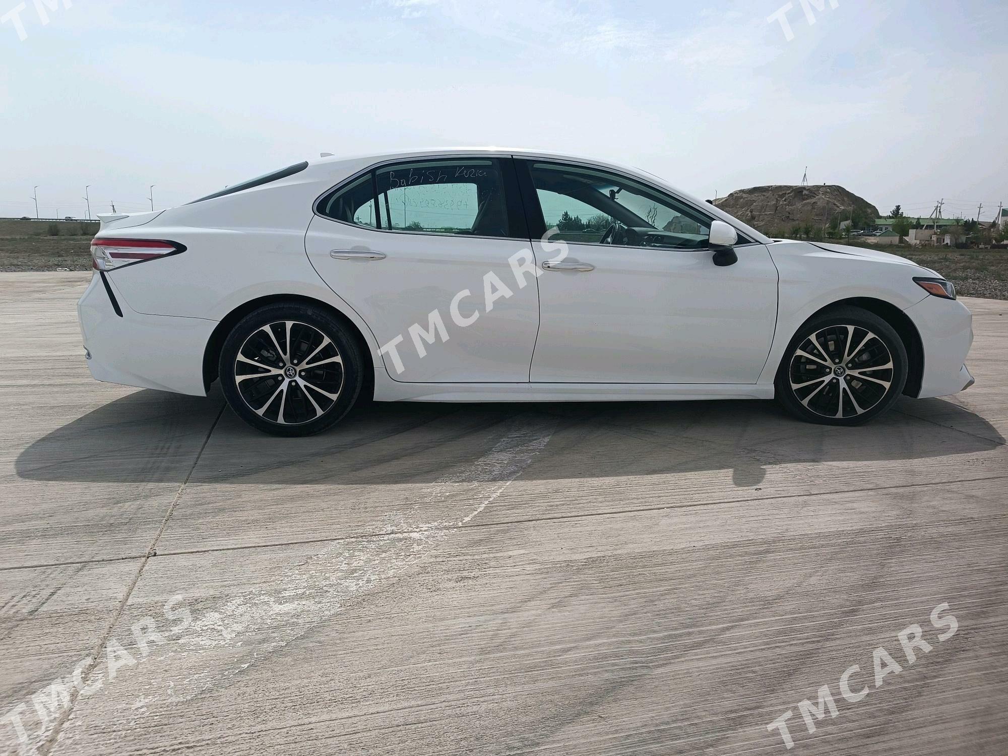 Toyota Camry 2020 - 320 000 TMT - Kerki - img 7