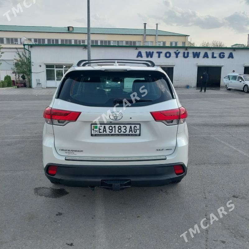 Toyota Highlander 2018 - 480 000 TMT - Гаудан "В" - img 3