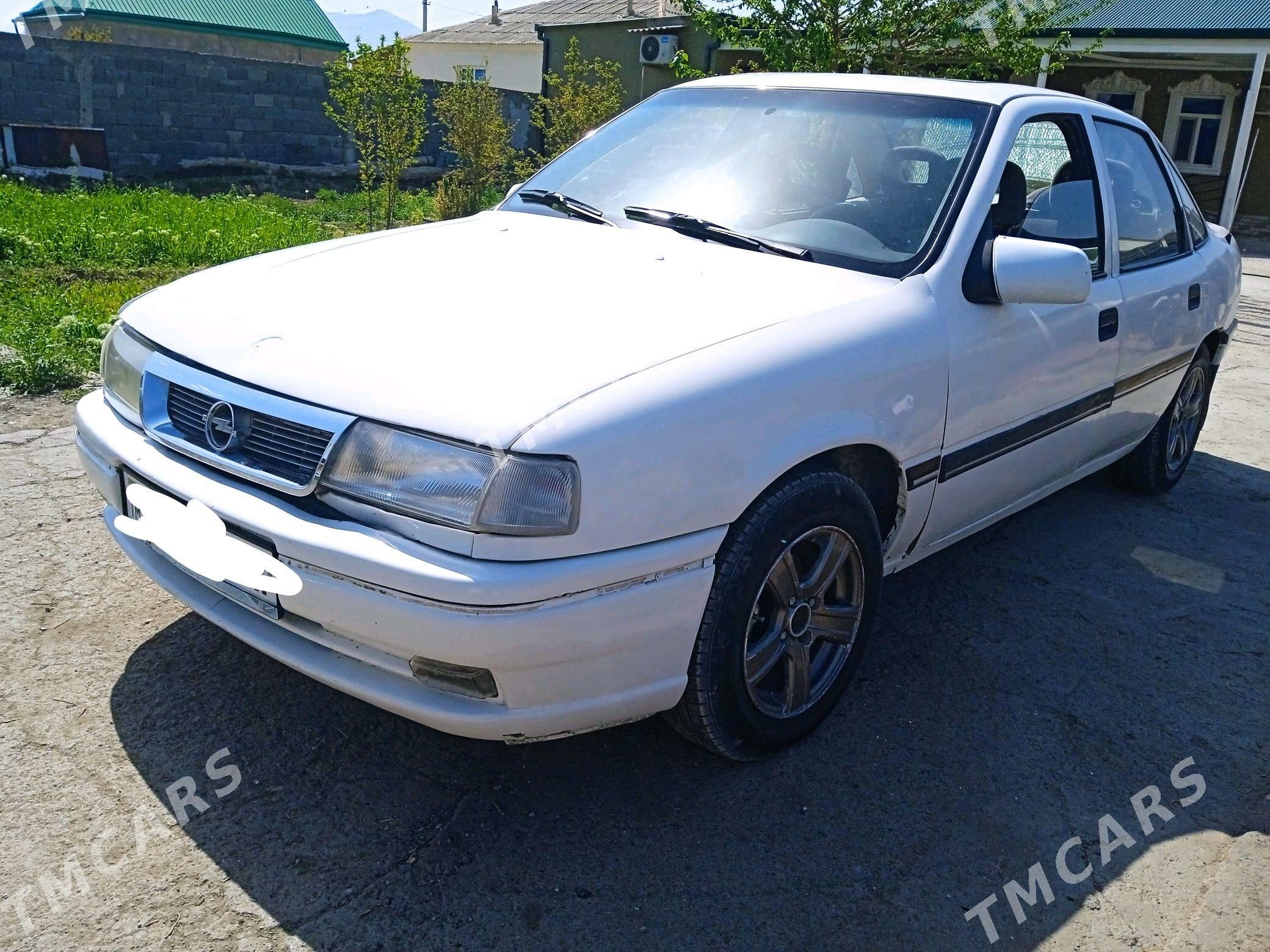 Opel Vectra 1990 - 30 000 TMT - Бахарден - img 2