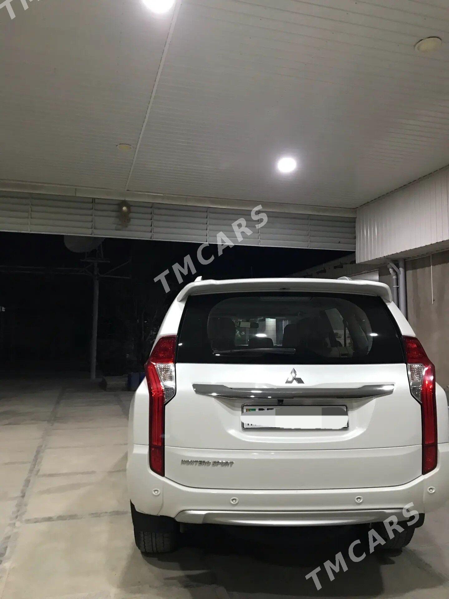 Mitsubishi Montero Sport 2019 - 360 000 TMT - Кака - img 3
