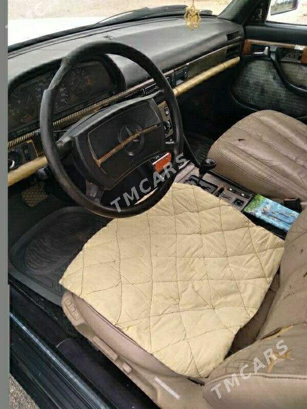 Mercedes-Benz 500SEL 1988 - 20 000 TMT - Мары - img 8