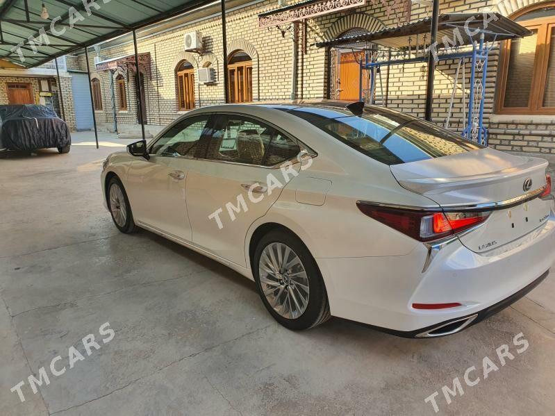 Lexus ES 350 2024 - 1 200 000 TMT - Хитровка - img 9