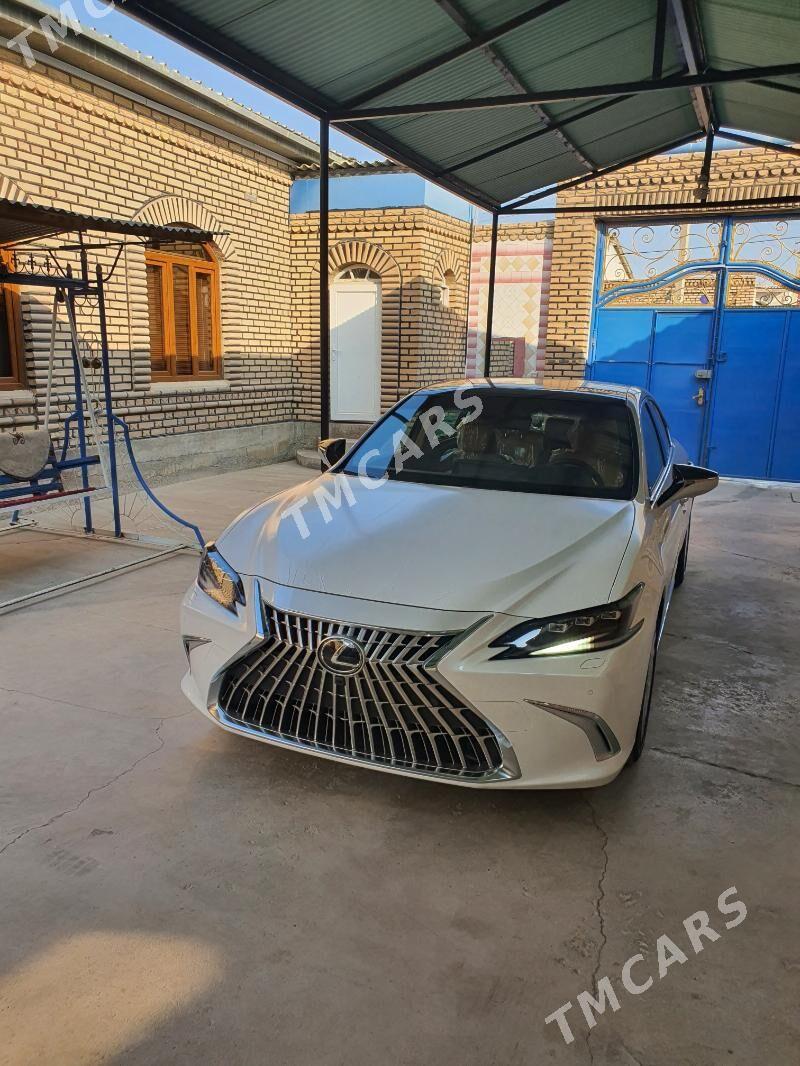 Lexus ES 350 2024 - 1 200 000 TMT - Хитровка - img 6