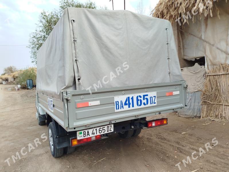 Gaz Gazel 2014 - 260 000 TMT - Гурбансолтан Едже - img 7
