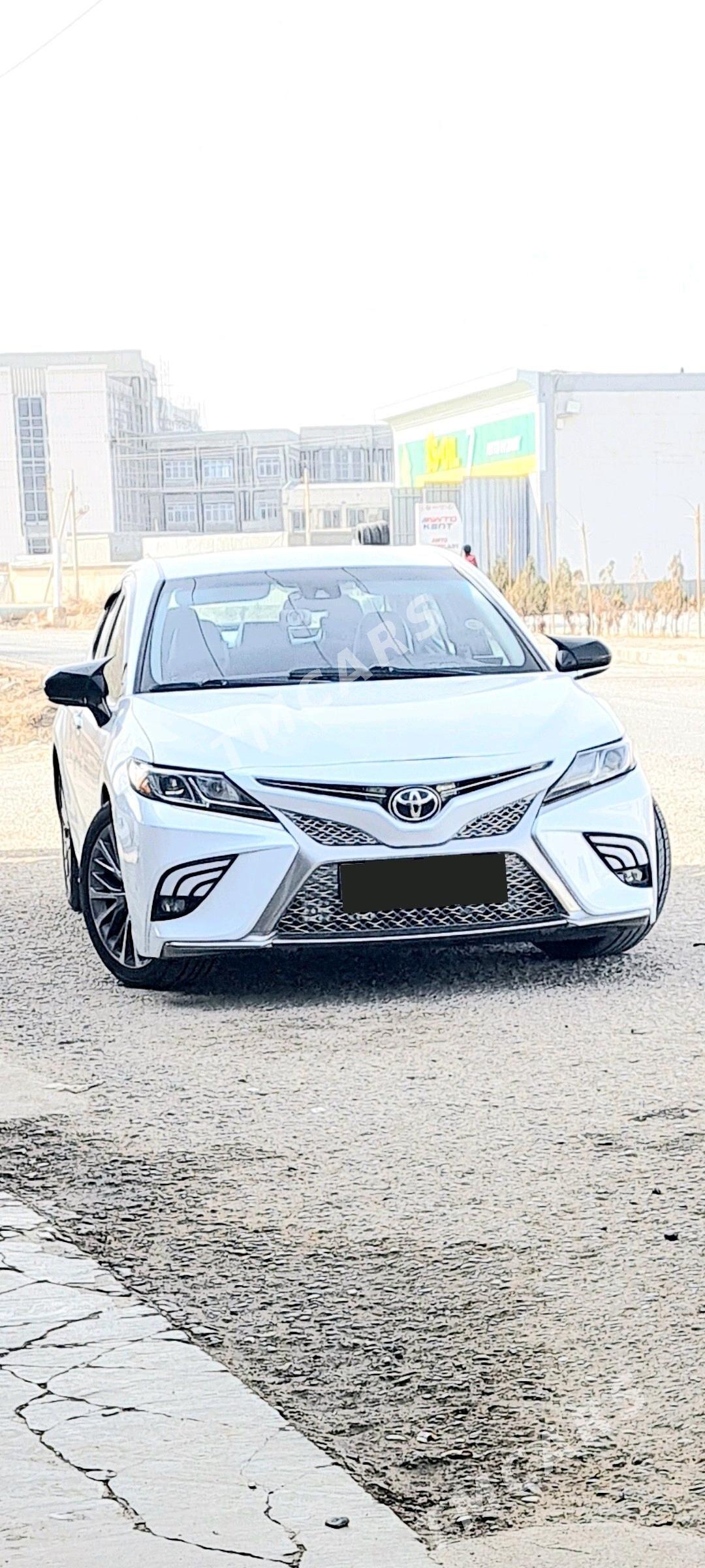 Toyota Camry 2018 - 350 000 TMT - Mary - img 5