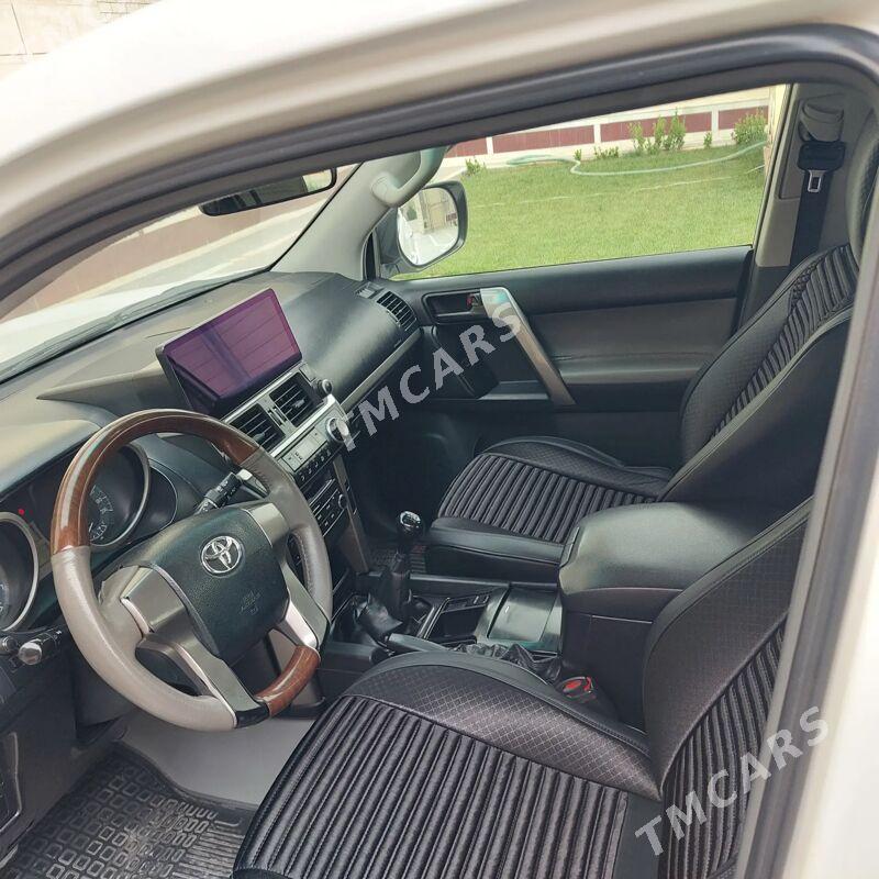Toyota Land Cruiser Prado 2012 - 495 000 TMT - Туркменабат - img 3