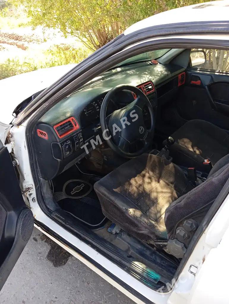 Opel Vectra 1992 - 22 000 TMT - Türkmenbaşy etr. - img 2