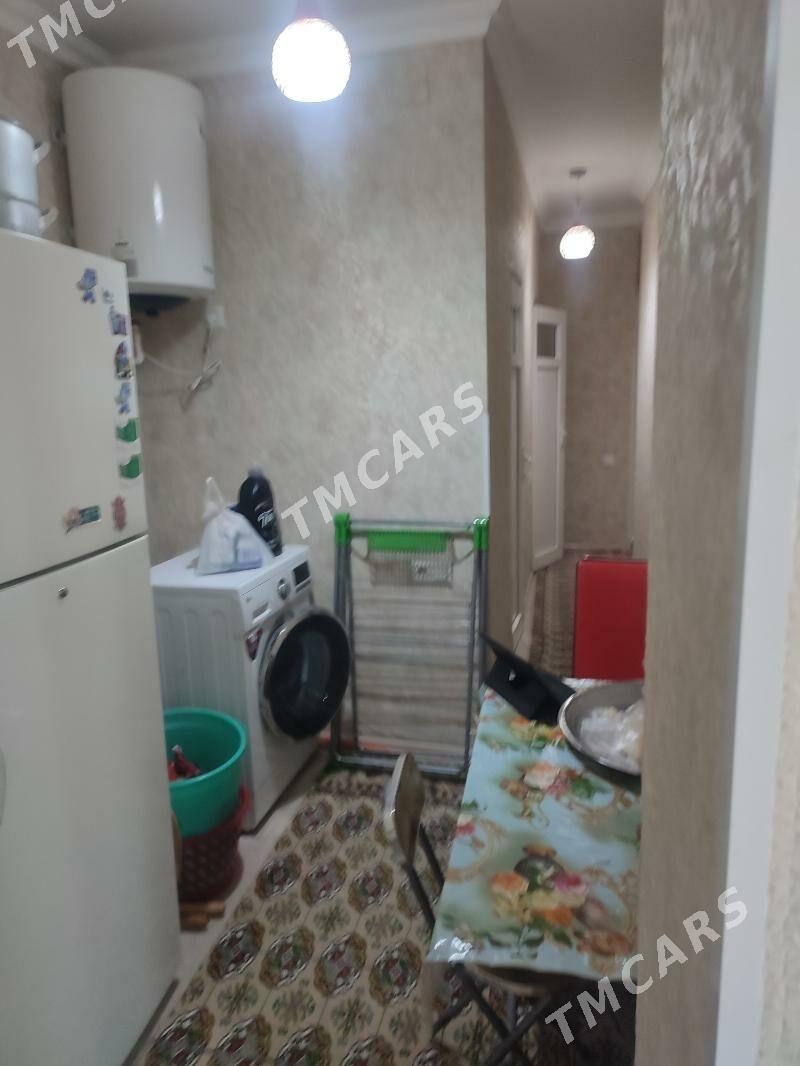 продажа - 4 мкр - img 3