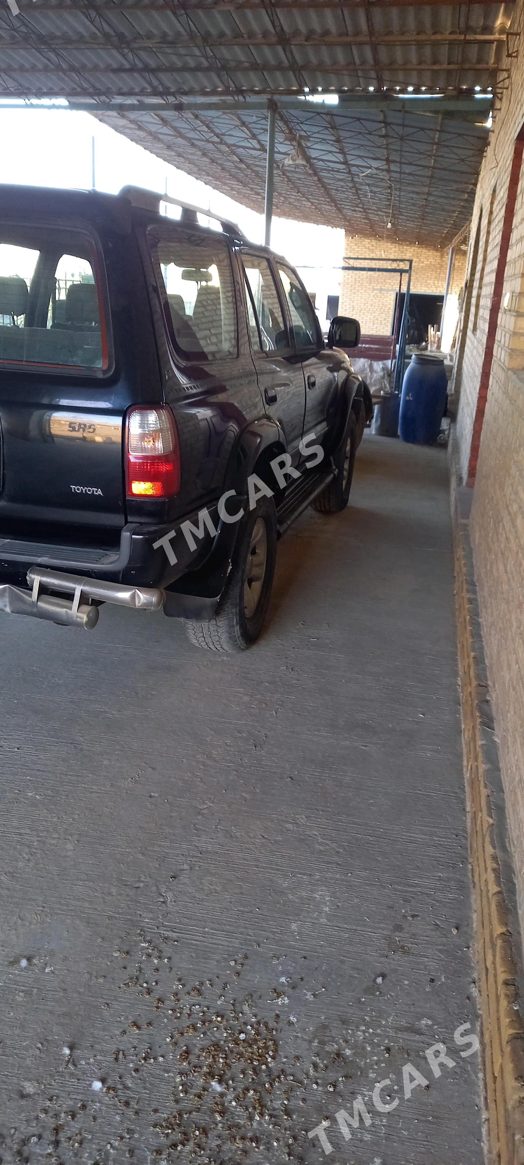 Toyota 4Runner 2002 - 150 000 TMT - Халач - img 2