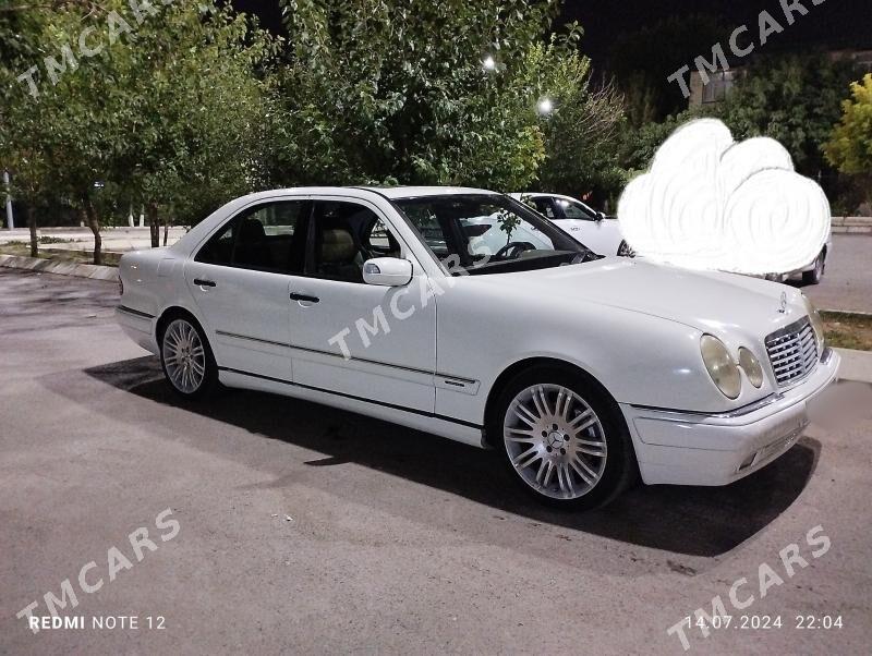 Mercedes-Benz E320 2001 - 100 000 TMT - Aşgabat - img 2