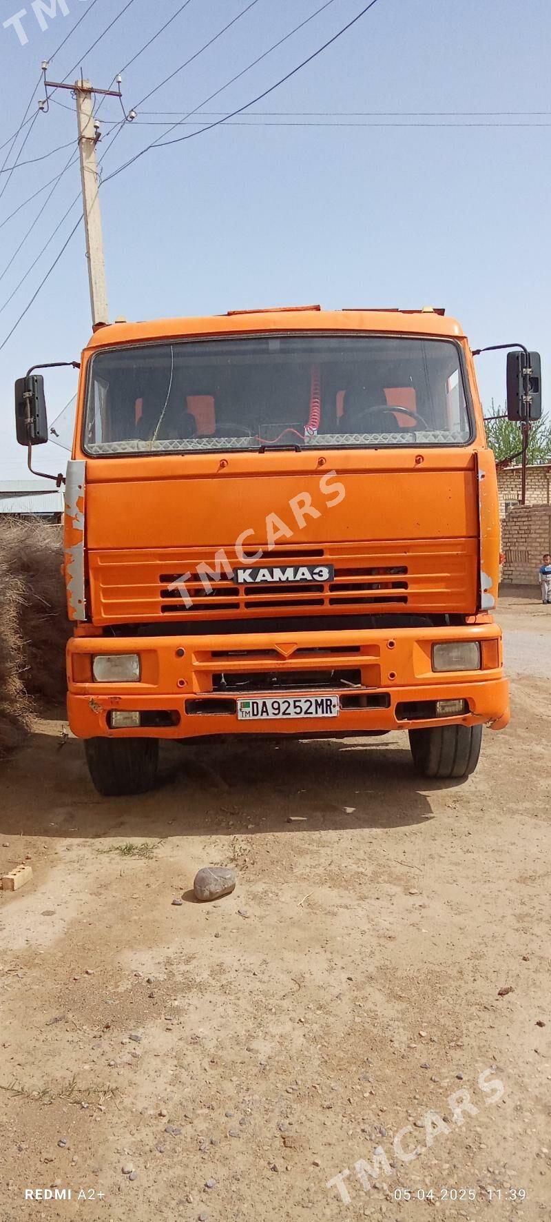 Kamaz 6520 2012 - 300 000 TMT - Мары - img 2