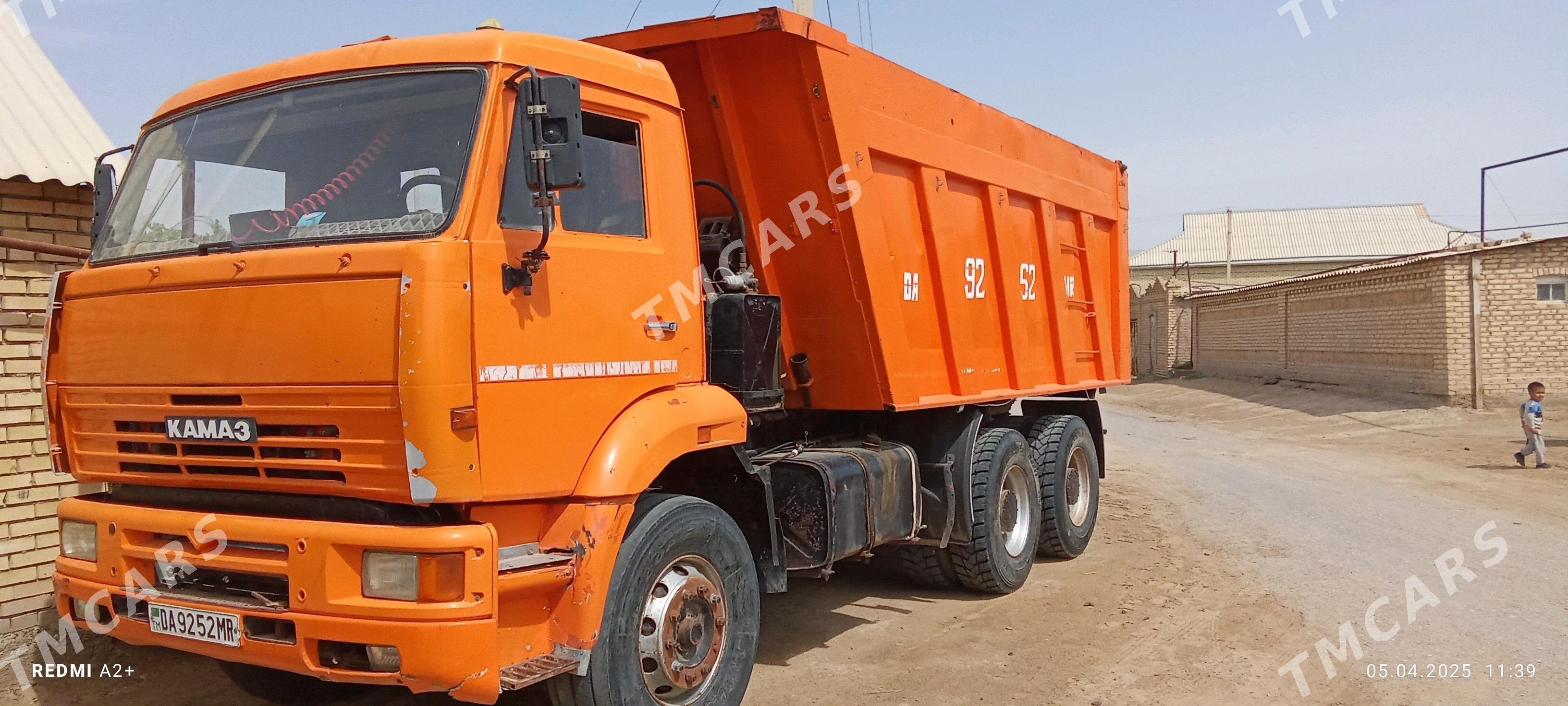Kamaz 6520 2012 - 300 000 TMT - Мары - img 5