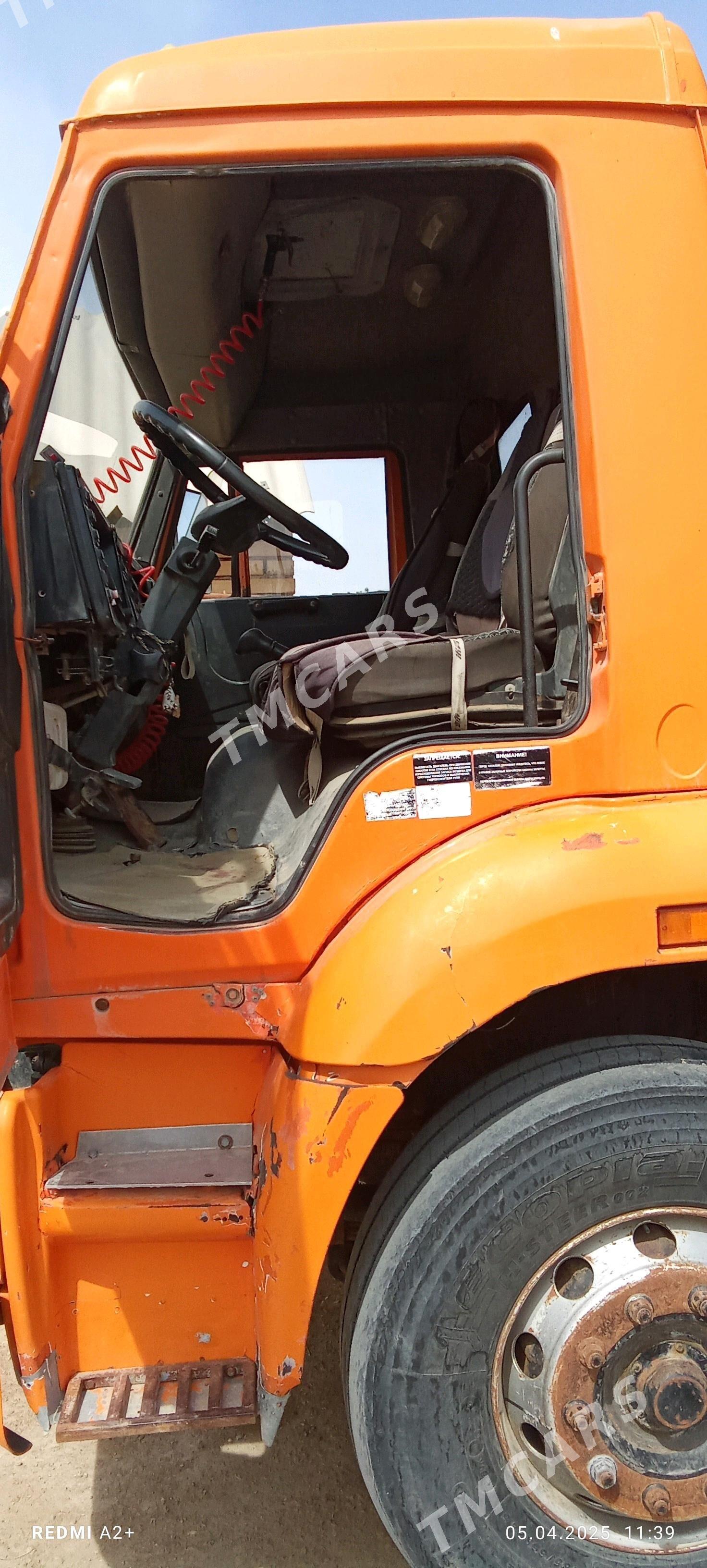 Kamaz 6520 2012 - 300 000 TMT - Мары - img 3