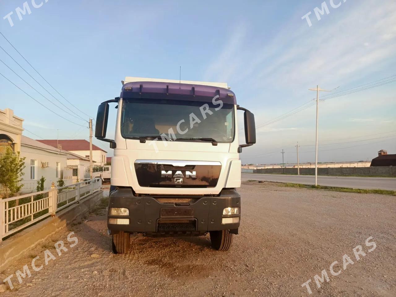 Man TGX 2012 - 689 000 TMT - Балканабат - img 6