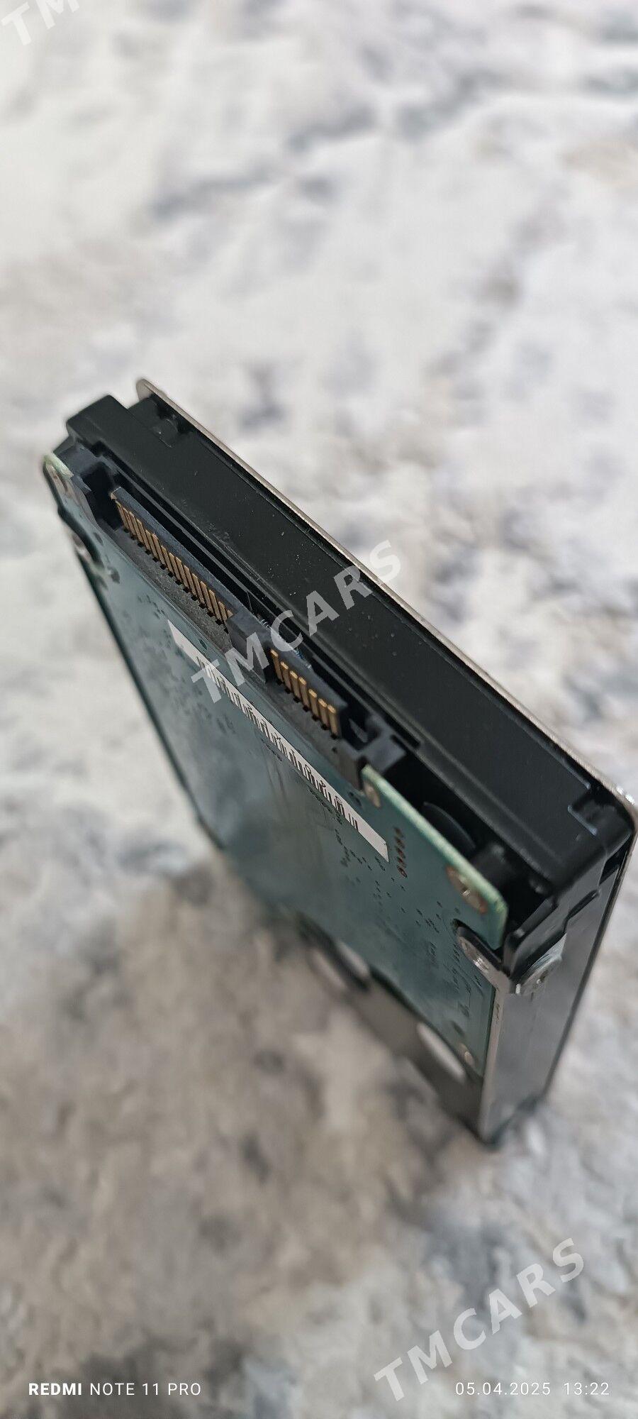 300 gb sas źoski disk - 30 мкр - img 2