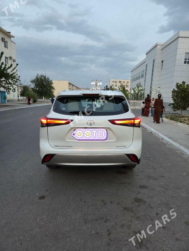 Toyota Highlander 2021 - 700 000 TMT - Ашхабад - img 2