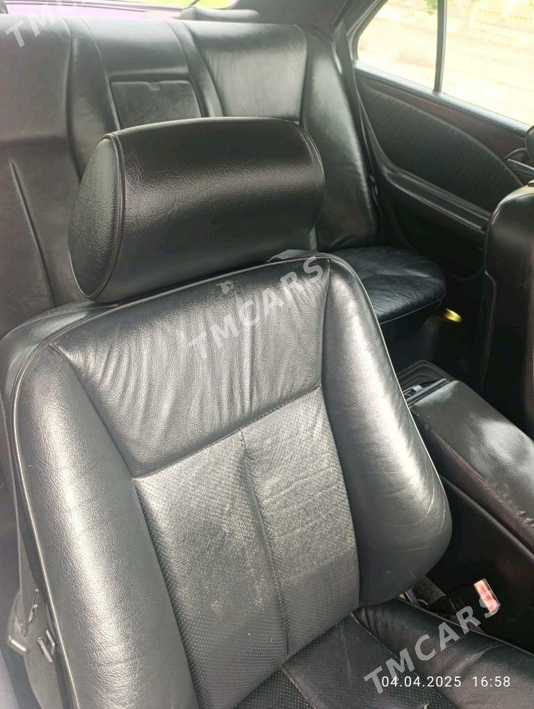 Mercedes-Benz E320 1998 - 90 000 TMT - Türkmenabat - img 6