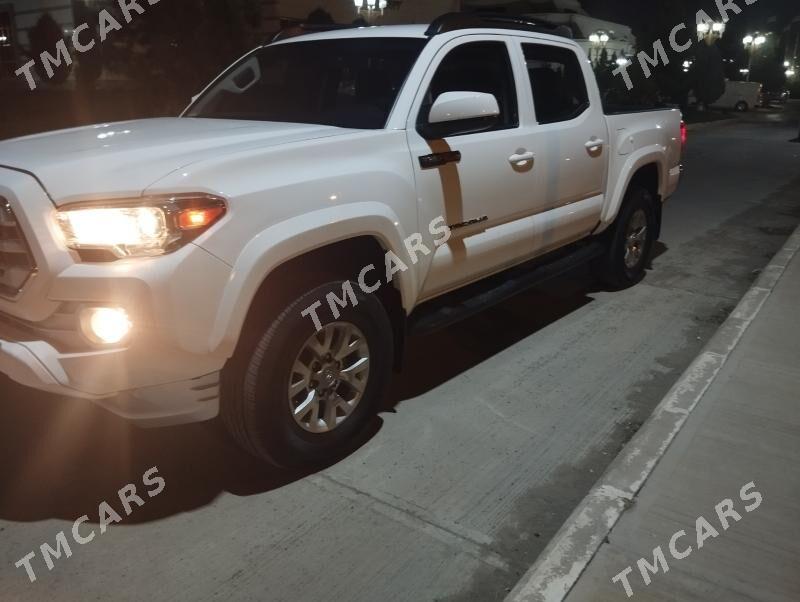 Toyota Tacoma 2019 - 370 000 TMT - Мары - img 4