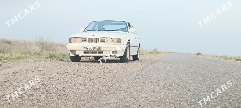 BMW E34 1992 - 50 000 TMT - Серахс - img 5