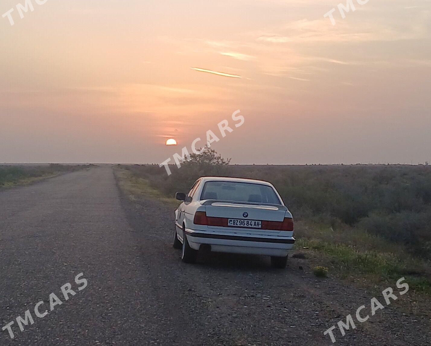 BMW E34 1992 - 50 000 TMT - Серахс - img 3
