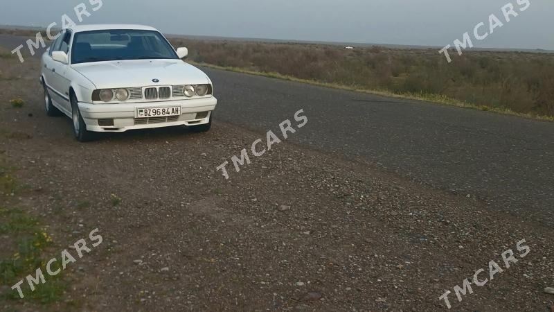 BMW E34 1992 - 50 000 TMT - Серахс - img 4