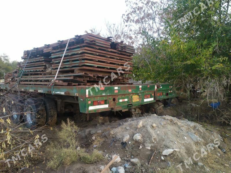 Kogel Euro Trailer 2008 - 250 000 TMT - Гуртли - img 3
